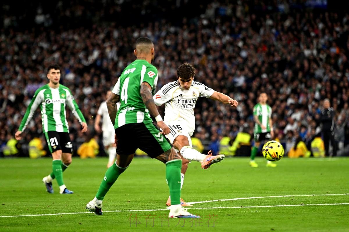 5-1!姆巴佩缺战,奇兵帽子戏法,罗德里戈造2球,皇马向马竞宣战 5-1!姆巴佩缺战,奇兵帽子戏法,罗德里戈造2球,皇马向马竞宣战